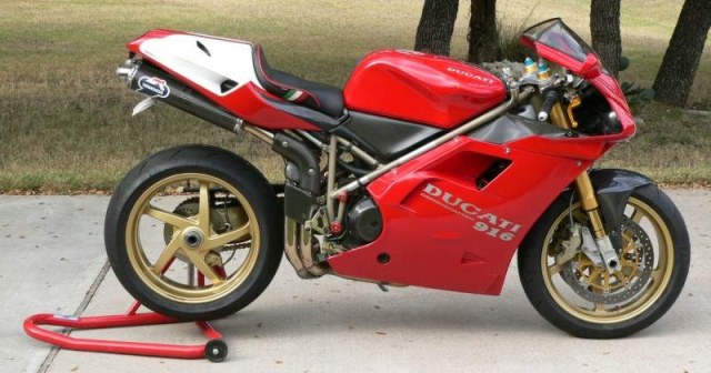 Ducati 916SPS  1-1.jpg
